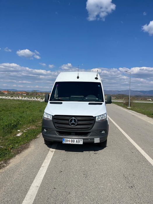 Autoutilitara Mercedes Sprinter