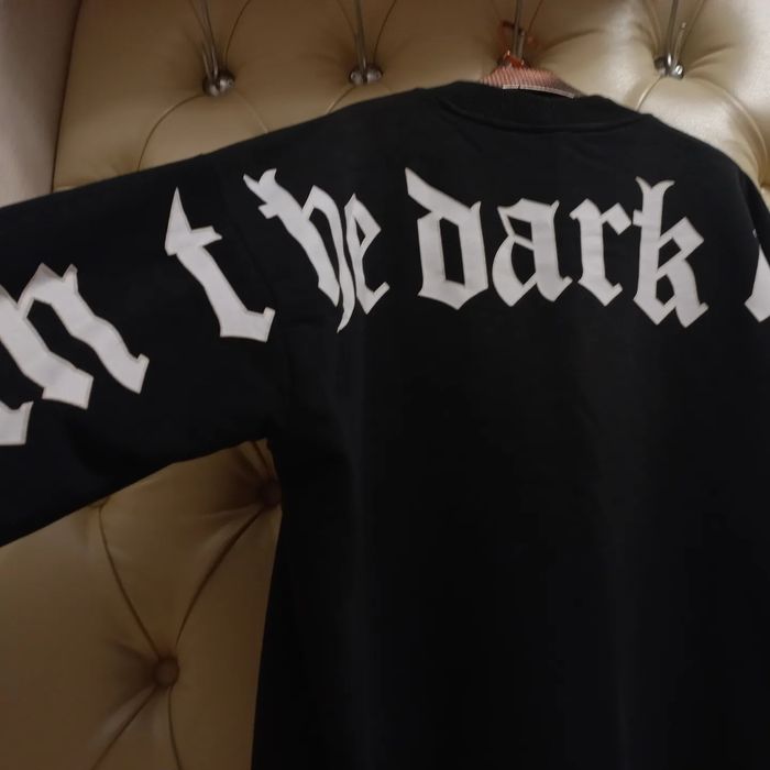 свитошот худи dark mood