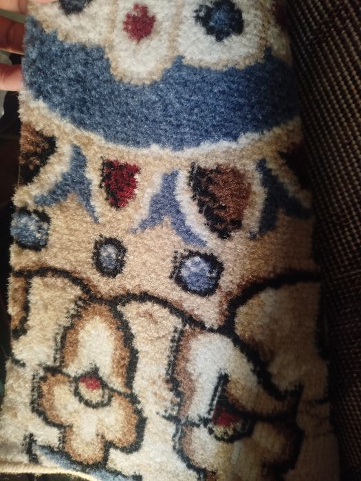 Продаю новый ковёр, ещё упакован.