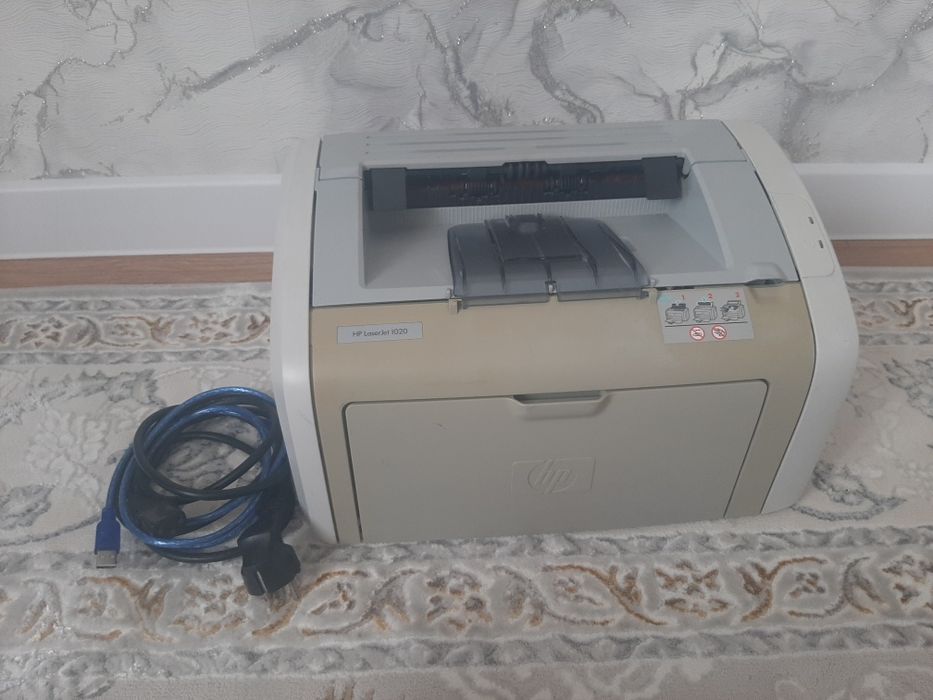 Принтер НР LJ 1020