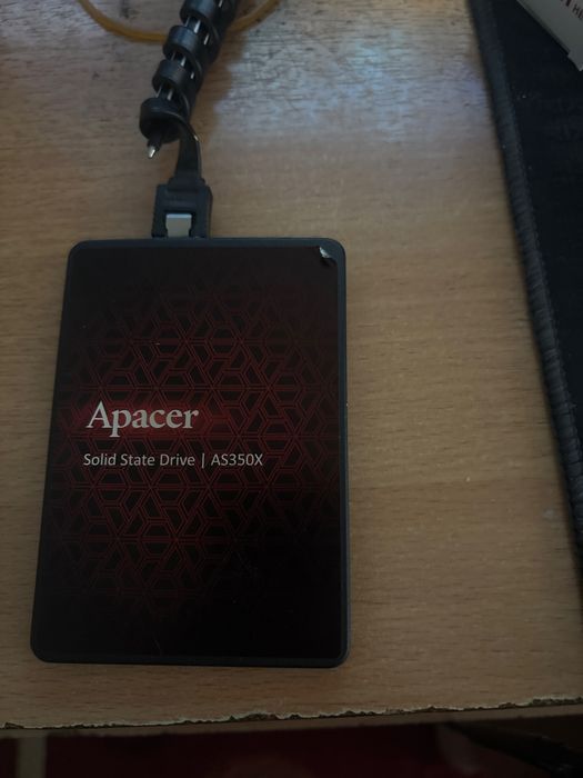 Продам SSD-накопитель