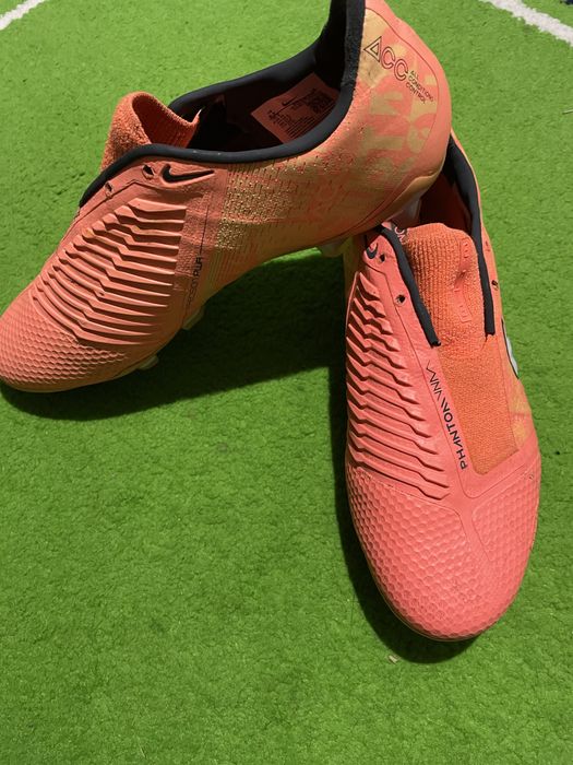 Професионални бутонки nike