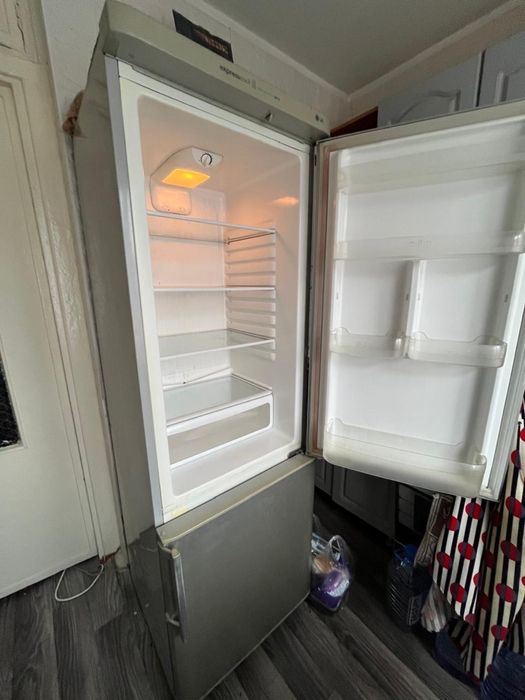 Холодильник LG б/у дешево