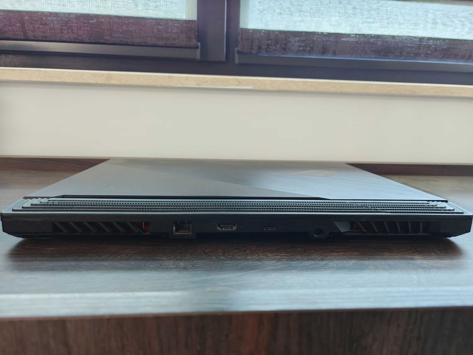 Laptop ASUS ROG Strix G531GU