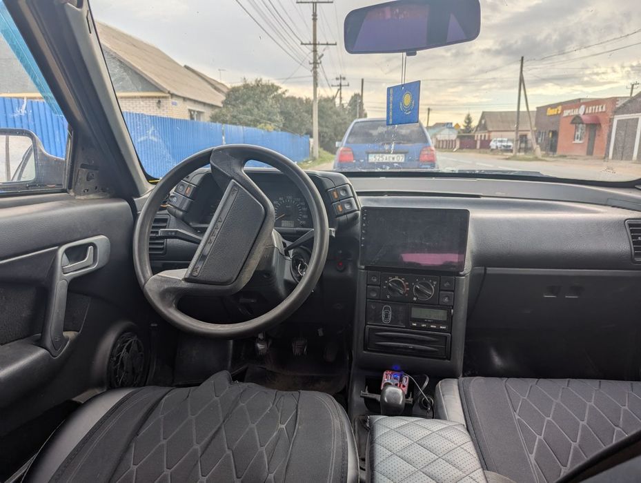 ваз 2112 8 клоп 2002год