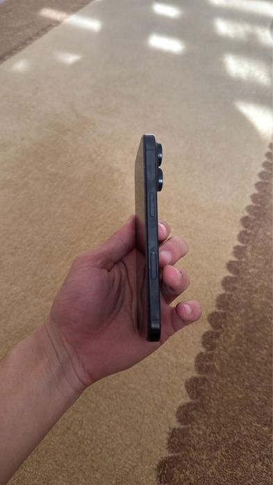 Iphone 16 pro 128 gb e-sim