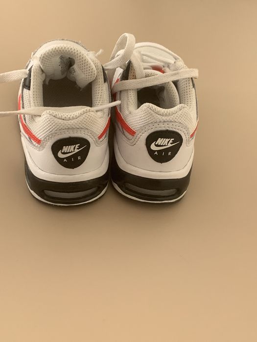 Adidasi Nike Air Max IVO Copii - Marimea 21 (Cod 579997-101)