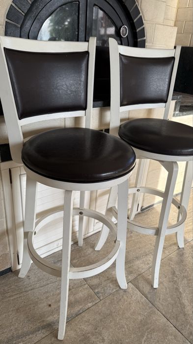 Scaun de bar piele ecologica si lemn