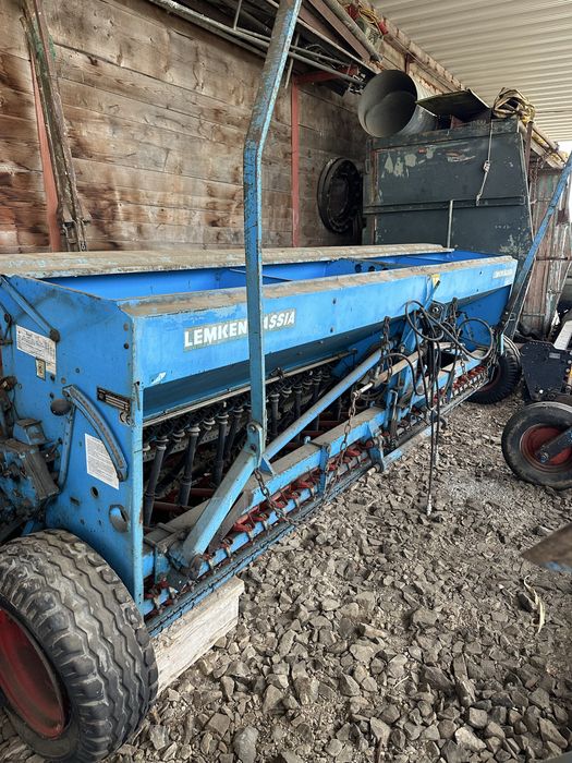Semnatoare lemken hassia 4m