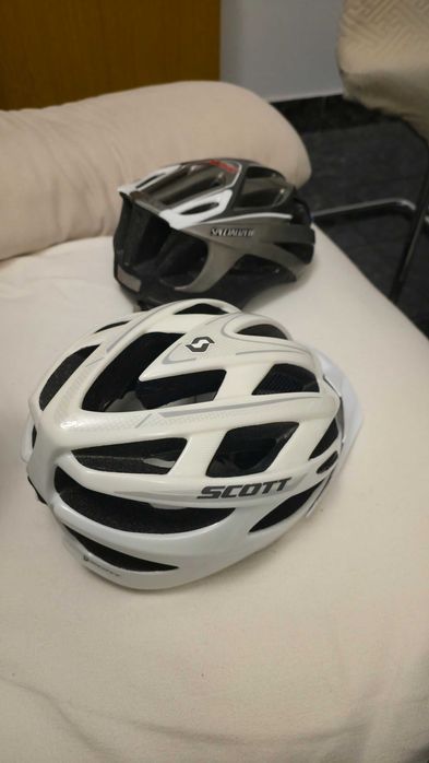 Casca bicicleta Scott adulti si Specialized copii la 1/3 din pret