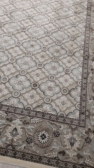 Продам ковер натуральный гобелен+шерсть 3,8×2,5метра б.у.