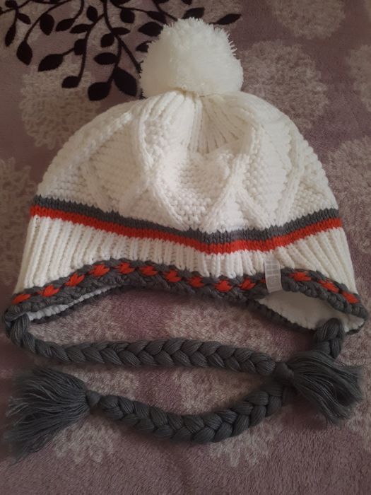 Горнолыжная шапка новая