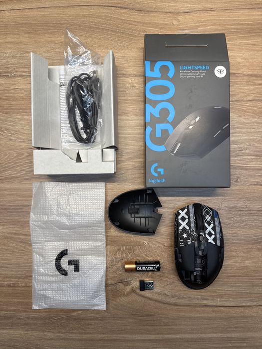 Мышь Logitech G305 LightSpeed черный