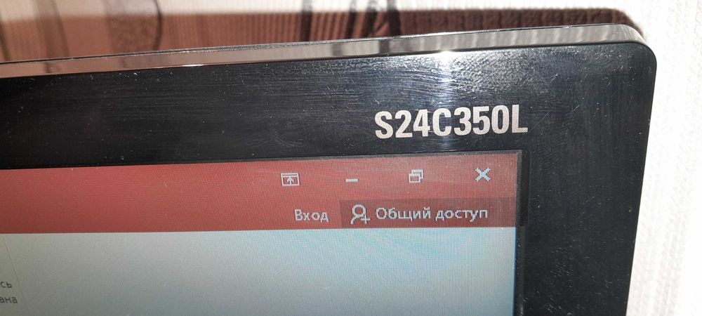 Монитор Samsung 24"