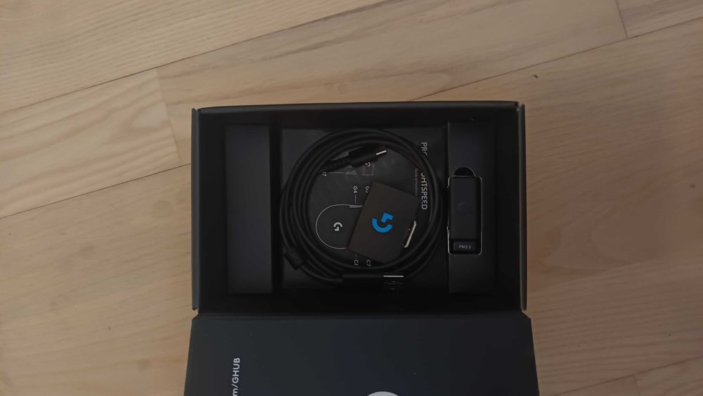 мишка Logitech PRO 2 Lightspeed, оптична, безжична (розова)