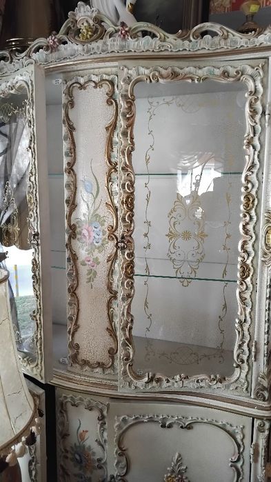 4 венециански барокови витрини