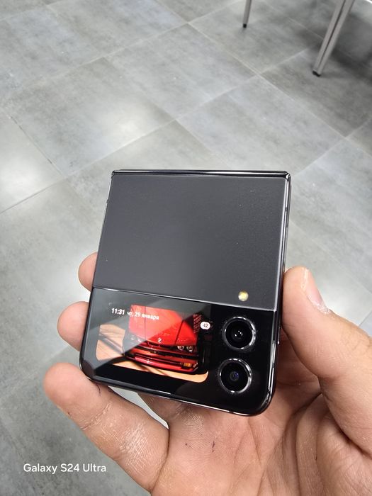 Samsung Z Flip 4