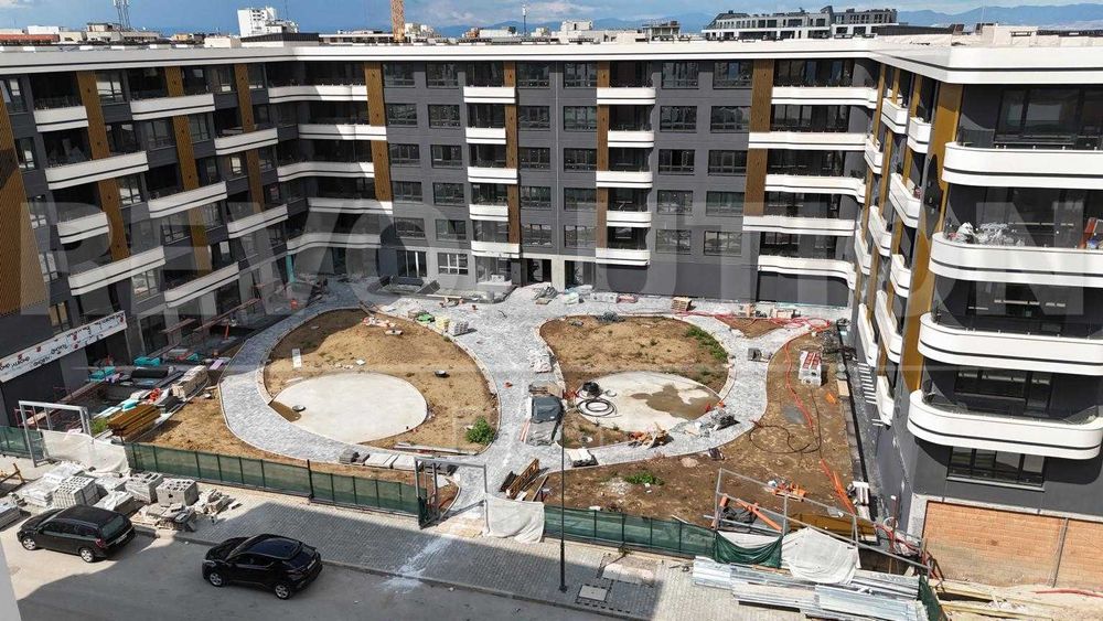 Продава се Тристаен апартамент в София, Малинова долина - 121 кв.м за 1381 €/кв.м - Снимка #1