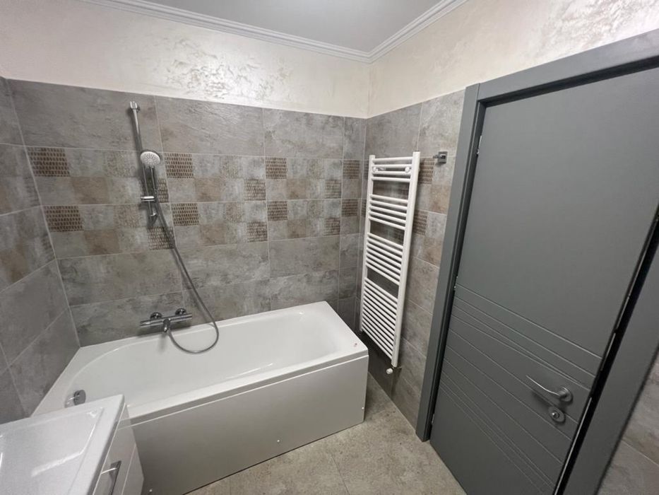 Inchiriez apartament 1 camera