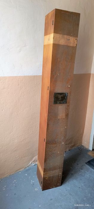 Стар голям дървен военен сандък от втората световна война