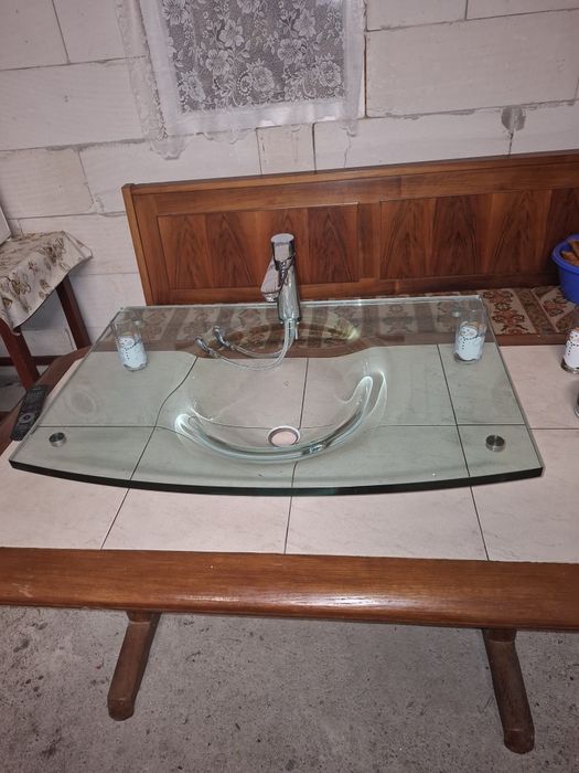 Vând ghiuveta sticla