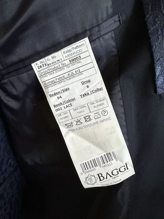 Costum de ocazie
