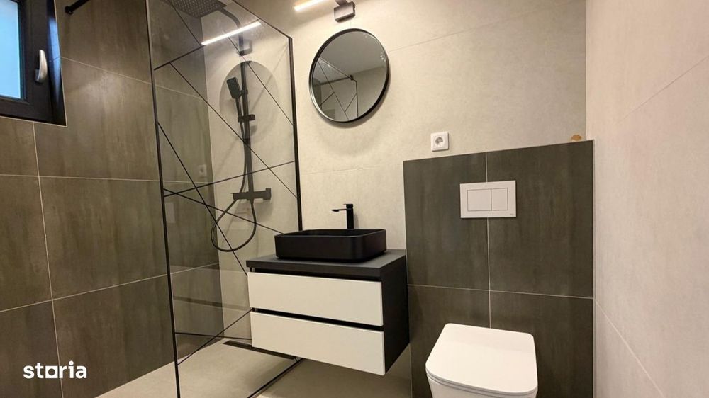Apartament 4 camere 115mp si curte 200mp Calea Cisnadiei