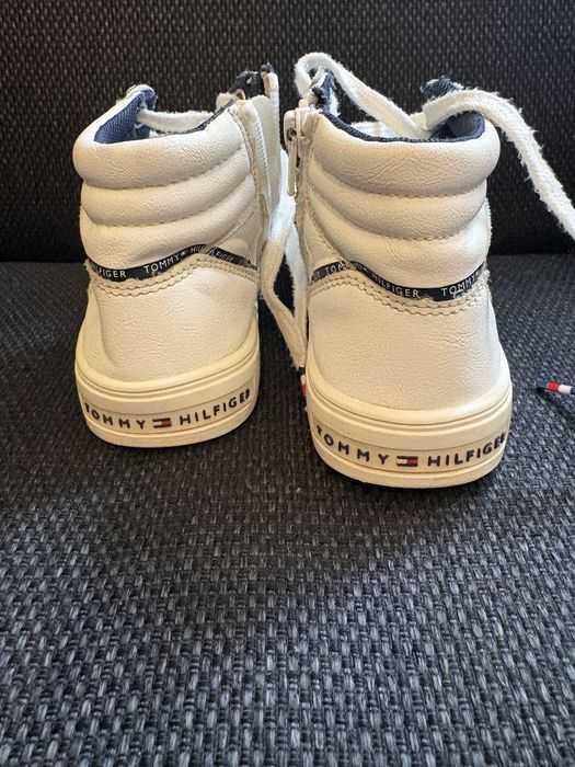 tenesi copii tommy hilfiger nr 30