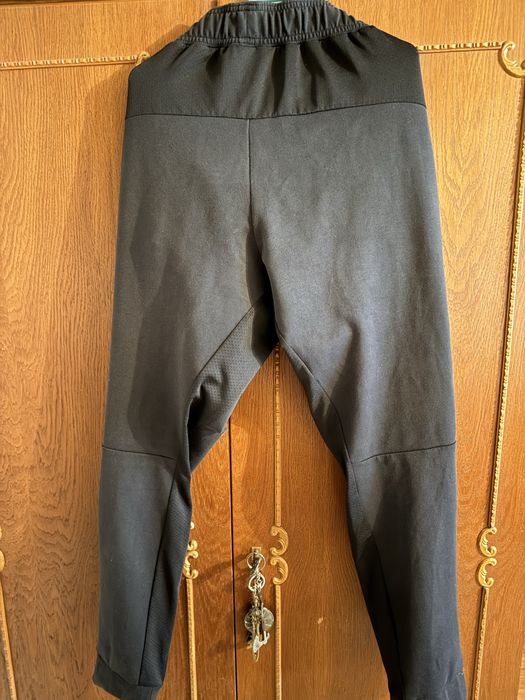 Vand pantaloni trening adidas fitness alergare