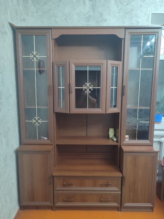 Продам срочно стенку !