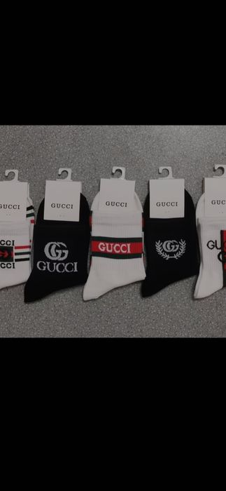 Șosete Gucci, Burberry, modele 2026, pretul este ptr o pereche