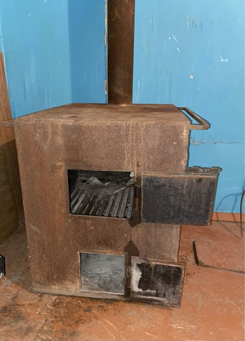 Продам Печь на дровах Недорого