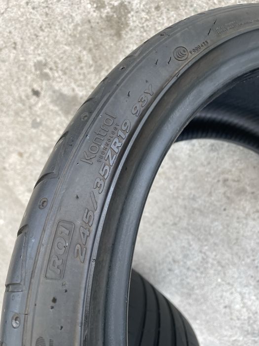 245/35/19 -2бр. Летни гуми Hankook /dot2023.