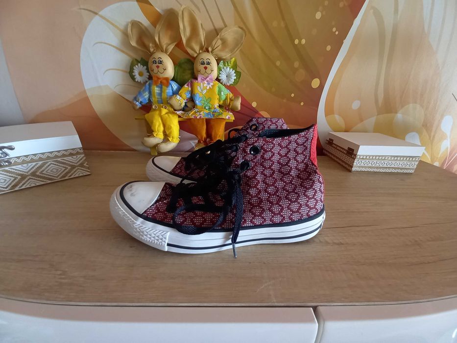 Оригинални Calvin Klein  , united nude, pinko, Converse