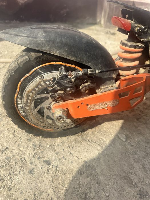 Vand trotineta kamikaze k1