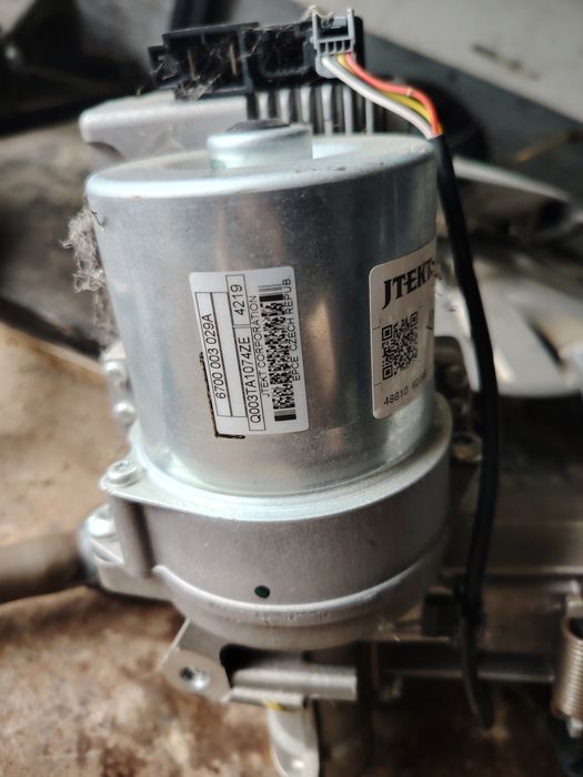 Ел кормилен прът за Рено Клио 4 / Renault Clio 4