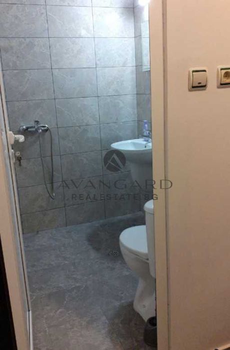 Продава се Едностаен апартамент в Пловдив, Център - 39 кв.м за 1795 €/кв.м - Снимка #2