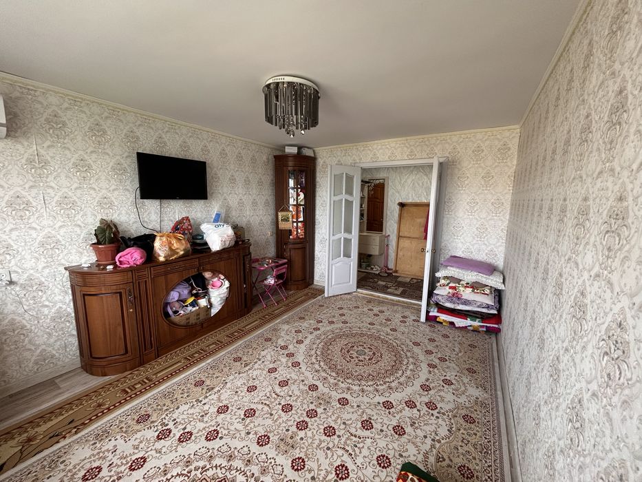 Продам 2 комнатную квартиру
