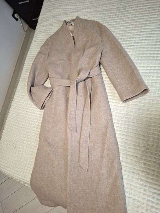 Palton Zara cu lana multa 79%