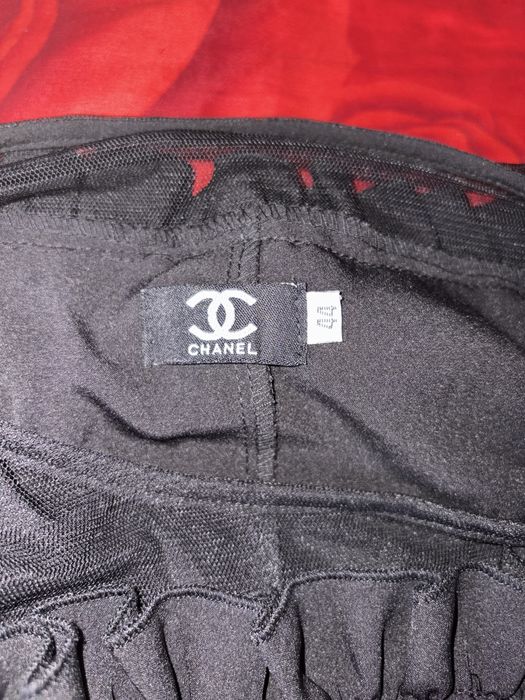 Черное платье от chanel