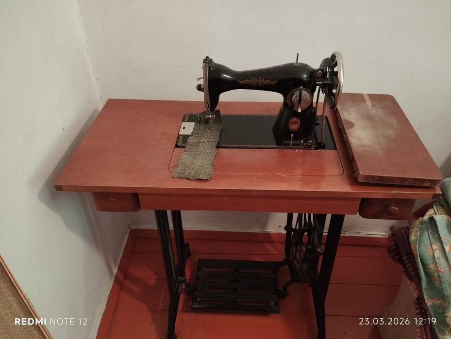 ПМЗ Швейная машинка