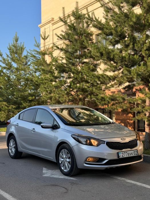 Kia Cerato 2013 года