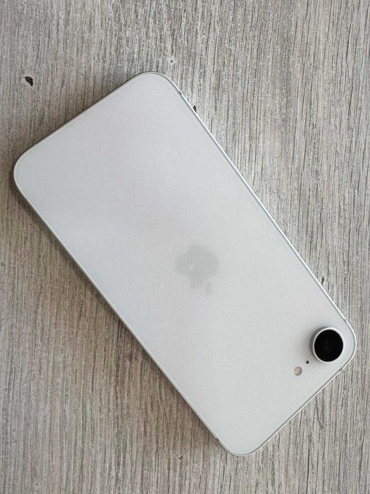 iPhone 16e 128GB -94%