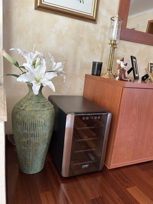 Хладилник CASO Design виноохладител 12 бутилки
