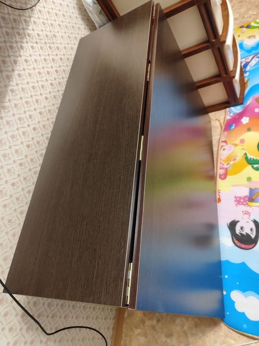 Продам стол в хорошем состоянии б/у