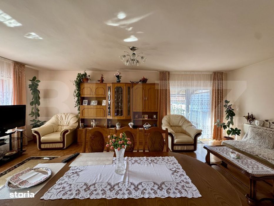 Vand casa 120 mp - 600 mp teren - individuala - Corunca