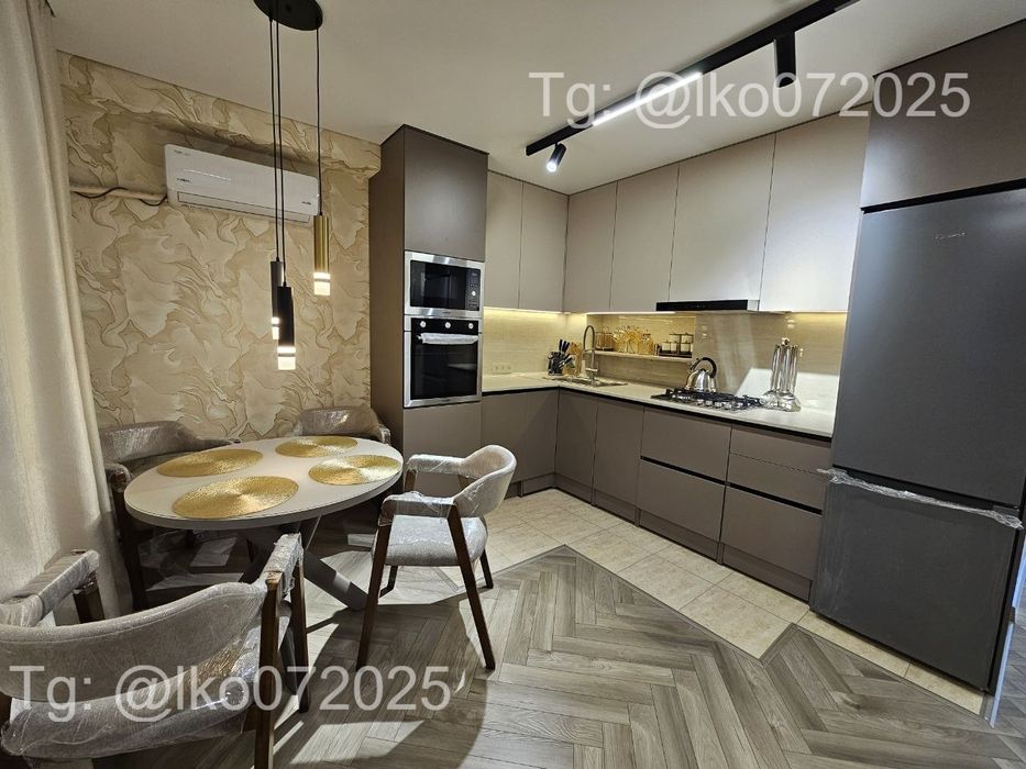 Сдаётся 2-комнатная Квартира, м.Ойбек