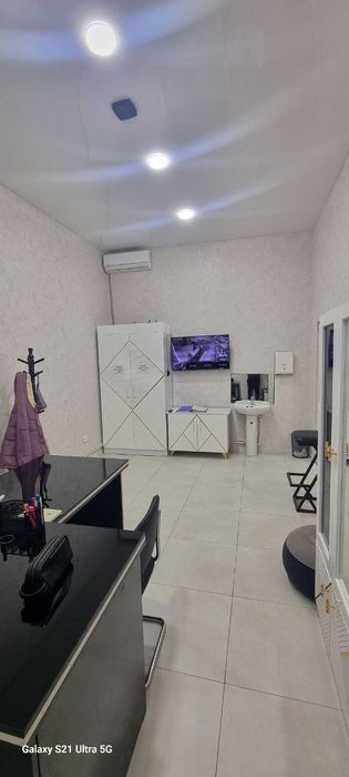 Tayyor apteka biznesi sotiladi – foydali joylashuv. Klinika 1-qavati.