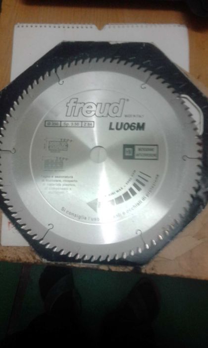 Pânză circular FREUD 350 mm Z 84 . Disc diamantat ST 230 universal.