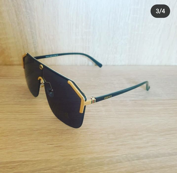 Ochelari de soare Gucci